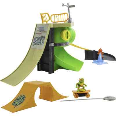 Игровой набор Funrise TMNT Черепашки-ниндзя классические Чумовой скейт-парк (71044) Винница