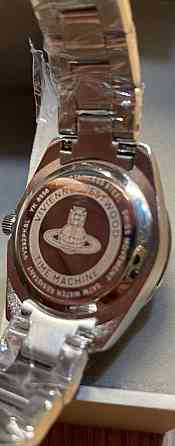 Новий годинник Vivienne Westwood Київ