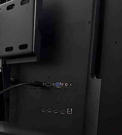 Монитор Philips BDM4350UС. Киев