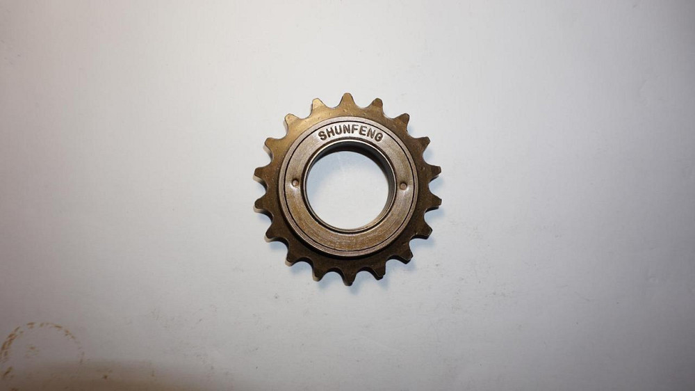 Звезда велосипедная (задняя) 18Т (трещотка, резьба) Мукачево - изображение 1