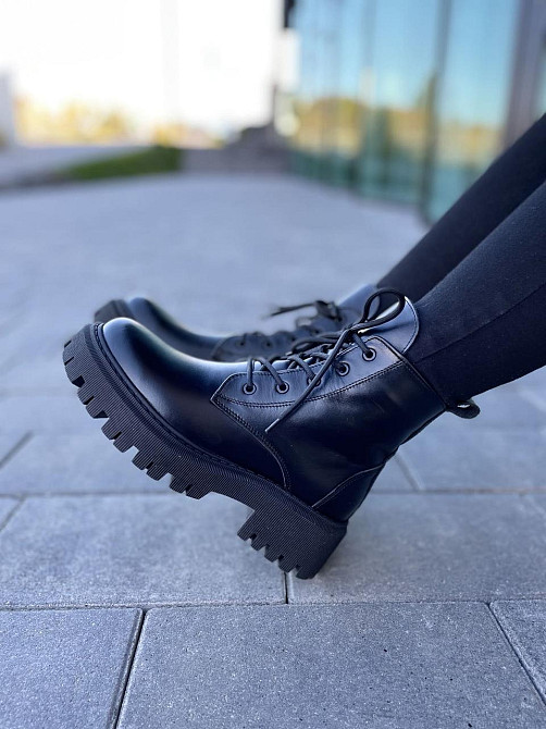 Жіночі черевики M.KRAFT чорні натуральна шкіра висота підошви 3/5 см розмір 37-40 (4827) Коломия - фото 3