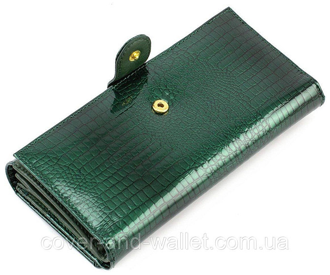 Зеленый лаковый женский кошелек с блоком для карт ST Leather (S9001A) Green Киев - изображение 3