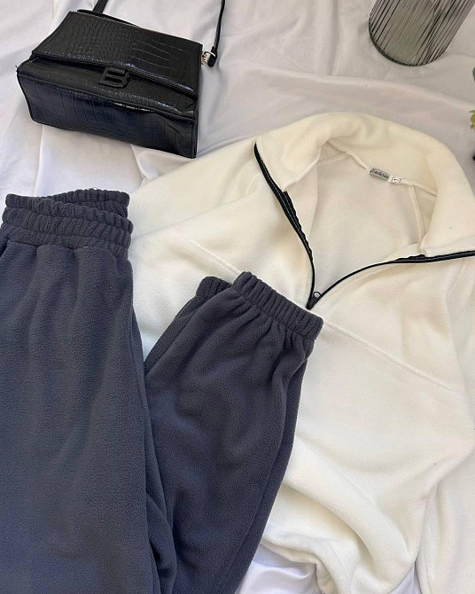 Женский теплый оверсайз костюм двойка: кофта и брюки из двухстороннего флиса Графит, 42/46 Одесса - изображение 2