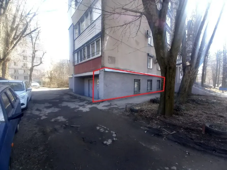 Продам приміщення з окремим входом. Будівельників 5а. Гарний ремонт- все як на фото, був "ОщадБанк". Дніпро - фото 3