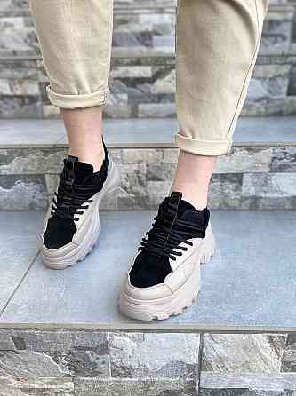 RONE Кросівки жіночі RONE 019 капучіно/чорні (весна-осінь, шкіра+замша натуральна) (2676) Коломыя