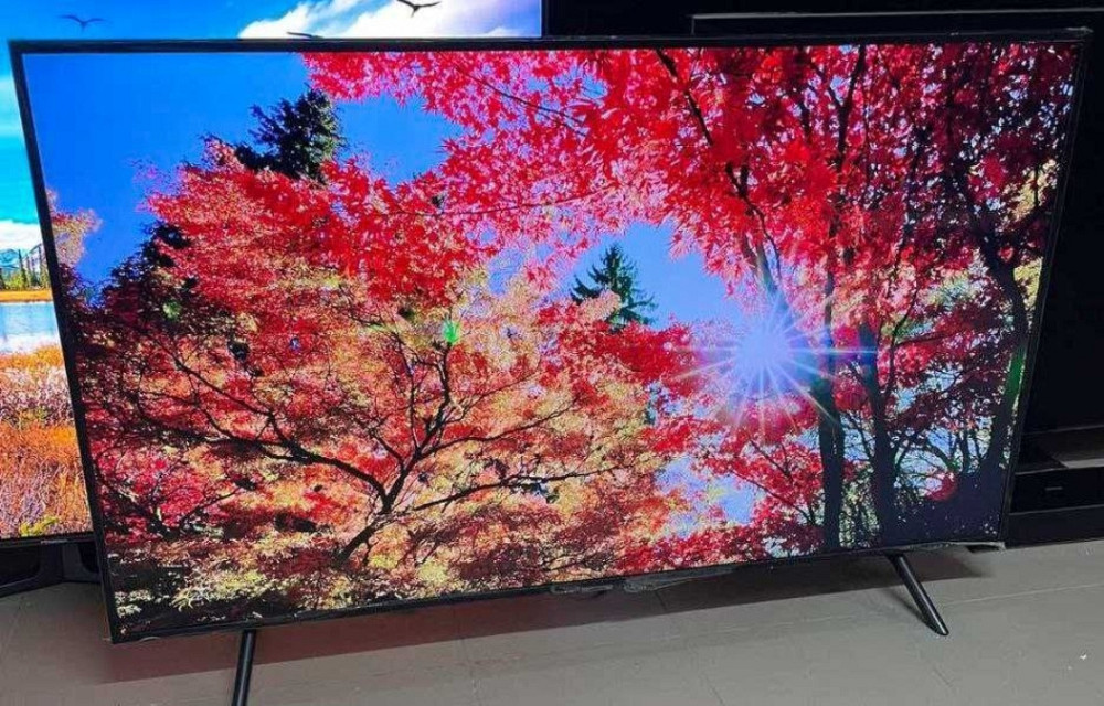 Телевизор Безрамный: 75