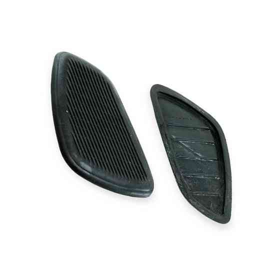 Накладка МТ резиновая бензобака Мукачево