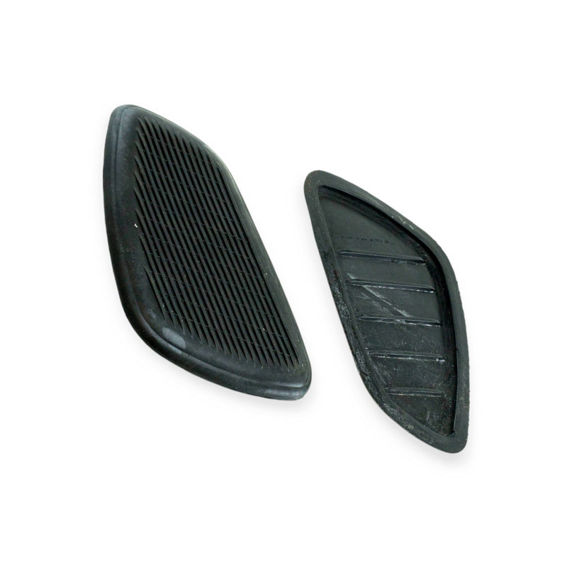 Накладка МТ резиновая бензобака Мукачево - изображение 1