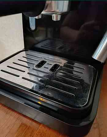 Кофеварка Delonghi Киев