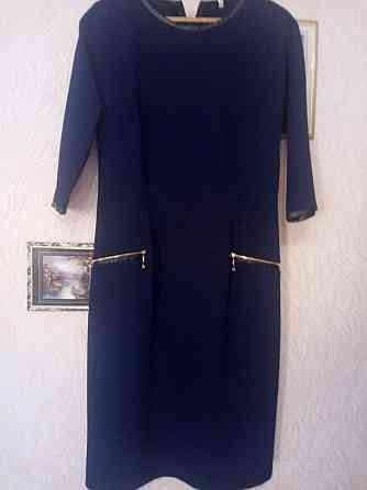 Женское платье Б/У 48 синий Киев
