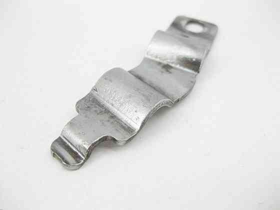 Mercedes-Benz  A2114910323 Скоба на кронштейні шланга датчика диференціального тиску E-Class W211 CLS C219 Одесса