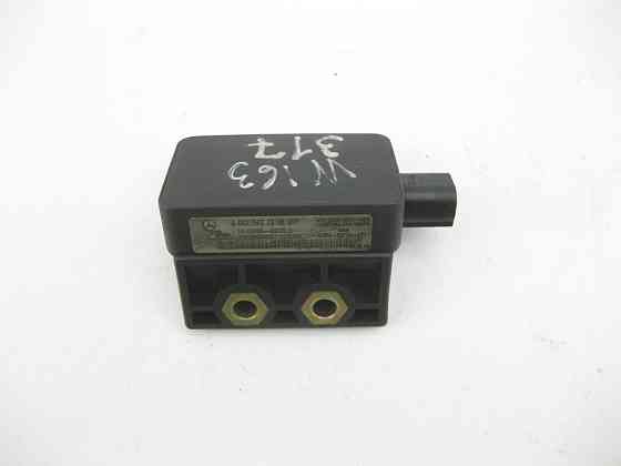 Mercedes-Benz  A0025427618 Датчик поперечного прискорення C-class W202 CLK Coupe C208 CLK Cabriolet A208 C-class S202 Одесса