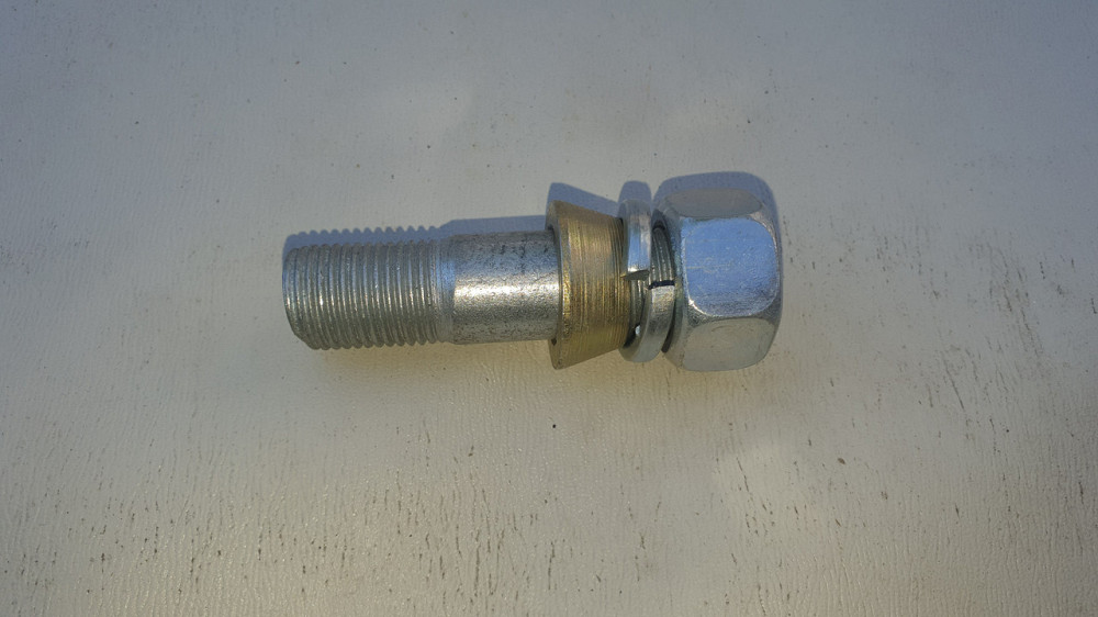 Шпилька напівосі КамАЗ у зборі М16х35. 5320-2403072. Харків - фото 1