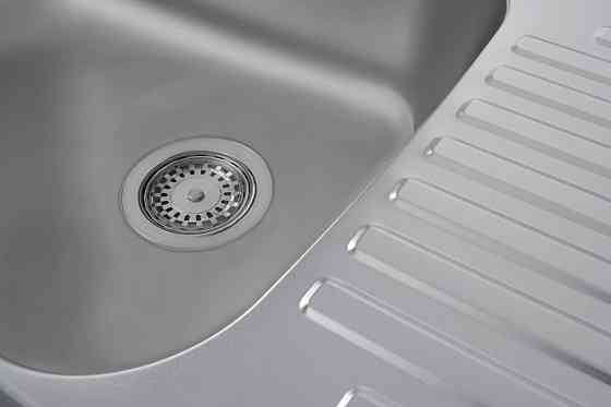 VALESO Кухонна мийка з нержавіючої сталі Valeso САТИН 6349 (0,8/180 мм) Киев