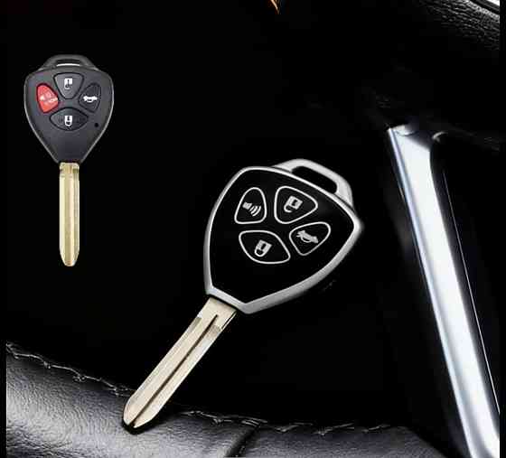 Защитный чехол для автомобильного ключа Toyota на 4 кнопки Черный Смела