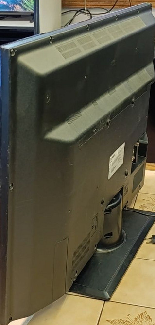 Телевизор Telefunken 40 Smart TV Wi-Fi T2/ Full HD / Germany. Киев - изображение 2