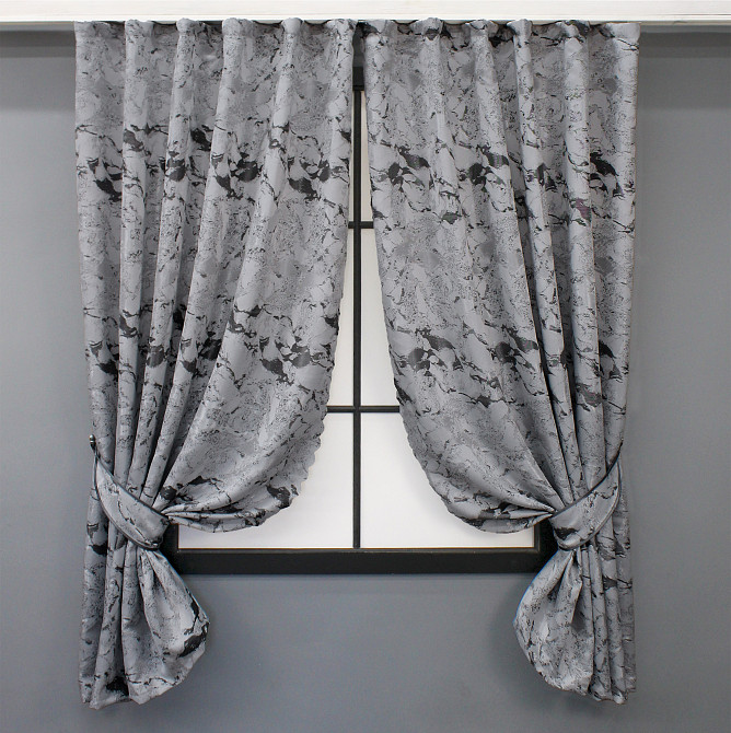 Комплект коротких штор VR-Textil Жакард Мармур Al3 № 1598ш Світло-сірий з чорним 145х170 см 2 шт (35-0242) Київ - фото 1