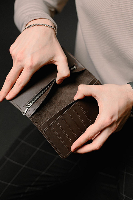 Мужское портмоне из натуральной гладкой кожи SR014 (Коричневый) Сумы - изображение 8