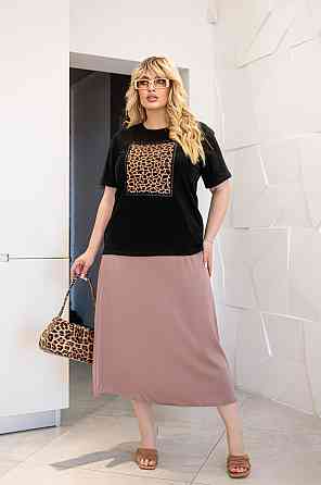 Женская футболка с леопардовым принтом 