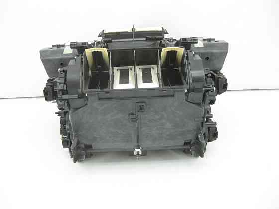 VAG  4M0820356 Корпус пічки розподільника повітря з 13 моторчиками (ном. на запчастини 4N1820001P) Одеса