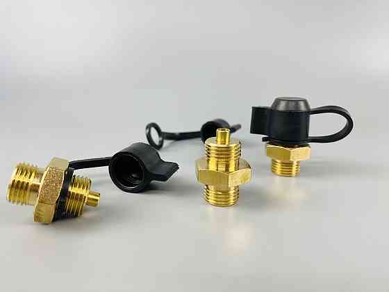 Клапан зливу конденсату М16х1.5, із захисним гумовим ковпачком (латунь) Мукачево