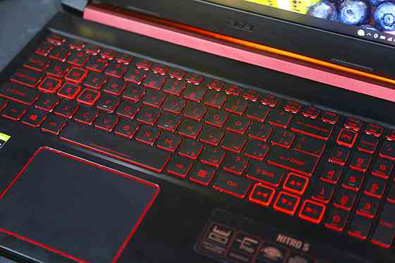 Игровой мощный ноутбук Acer Nitro 5 i5-9300h / 8 GB / 128 SSD / GeForce GTX 1050 Б\У Киев