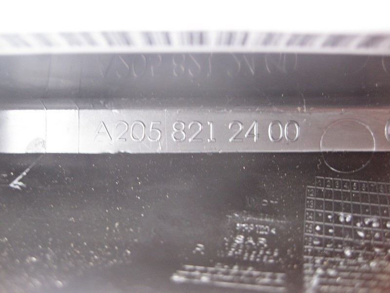 Mercedes-Benz  A2058212400 9051 Накладка правої петлі кришки багажника чорна C-Class W205 Одеса - фото 3