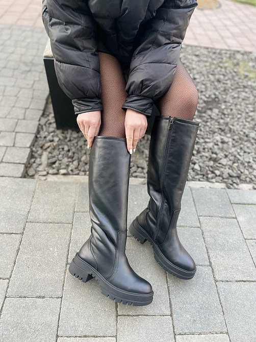 Broxci Стильні чоботи зимові жіночі натуральна шкіра на низькому ходу чорні р. 37-39 / Чоботи н Коломия - фото 2