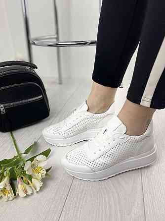 EMELI Кросівки жіночі EMELI 915/3 ST білі (весна-осінь, шкіра натуральна) (2685) лише 39р. 39 Коломия