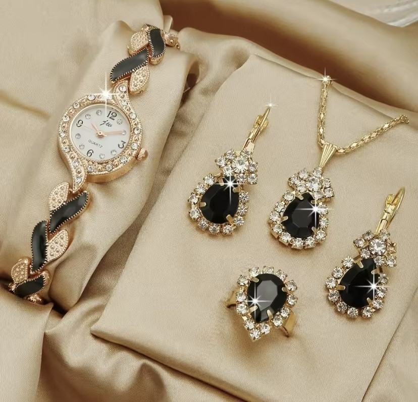 Подарунковий набір для жінок Коса наручний годинник обручка кулон з цепочною та сережками без коробки черный Київ - фото 1