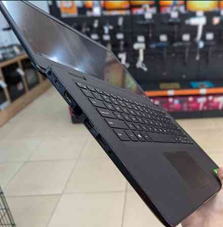 Ноутбук DELL Latitude 3400 i7- Nvidia. Київ
