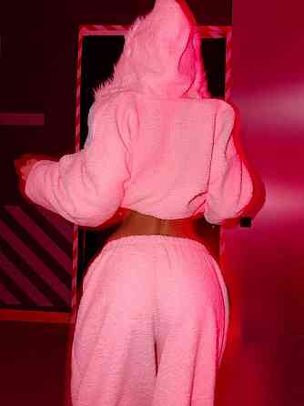 Жіночий стильний теплий оверсайз костюм букле Рожевий, 42/44 Одеса