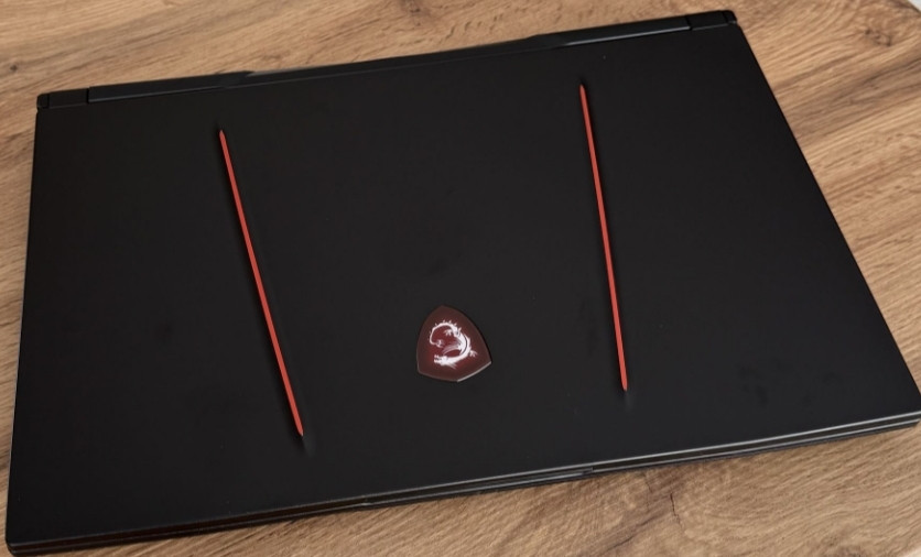 Игровой Ноутбук MSI GE75 Raider 17.3