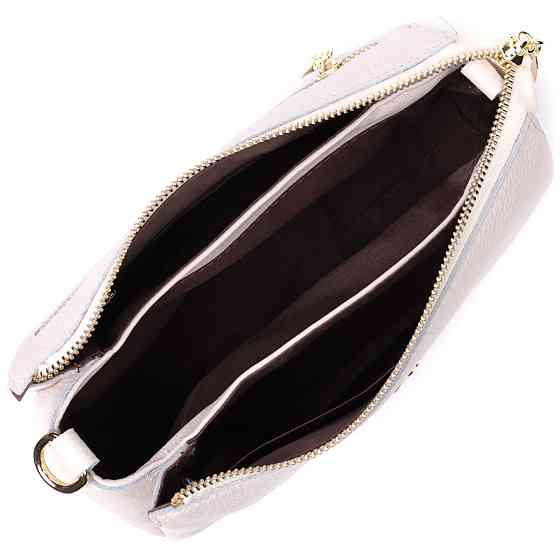 Сумка женская с металлическим украшением посередине из натуральной кожи Vintage 22608 Белая Киев