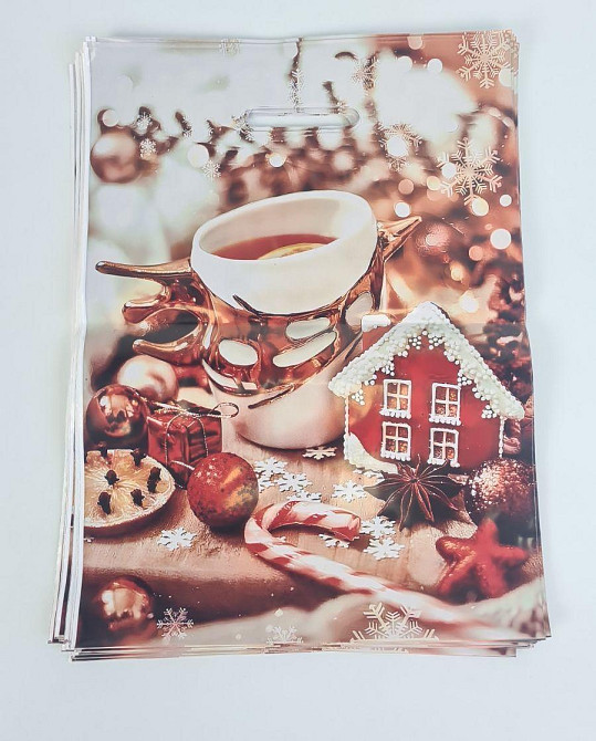 Пакеты с вырубной ручкой (28,5*38) Н Год 