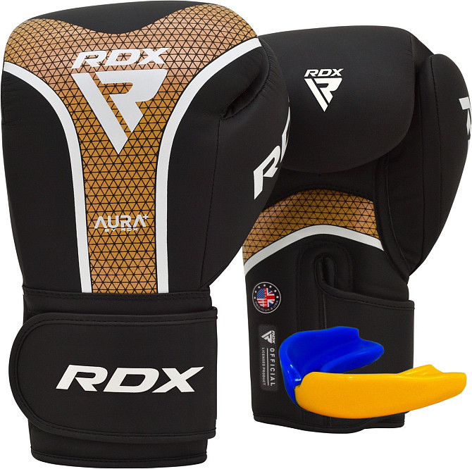 Боксерські рукавиці RDX AURA PLUS T-17 Black Golden 10 унцій (капа в комплекті) Кам'янське - фото 1