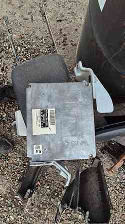 Блок управления двигателем Тойота солара 3.3 акпп Киев