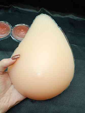 Реалістичні силіконові груди IVITA розмір CC / 105A / 100B / 95C 18*13.5*5см Луцьк