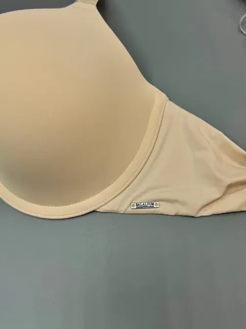 Гладкий бюстгальтер на тонкому поролоні Balaloum 9402 Бежевий 75E Київ - фото 6