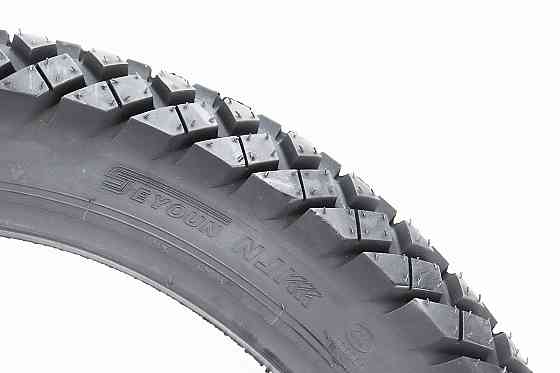 Шина 3,00-18 шипована SY-M010 Киев