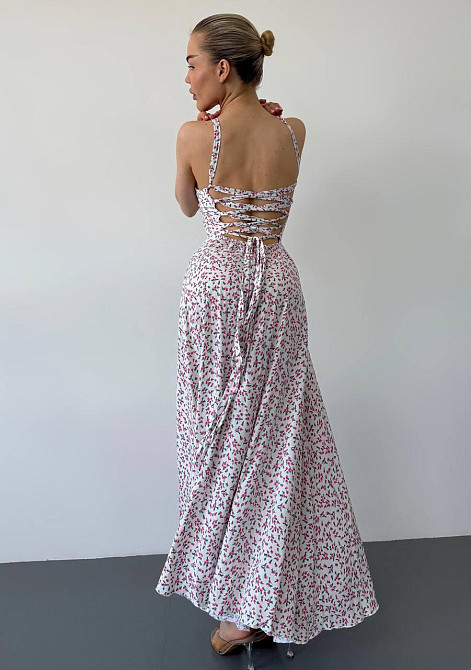 Женское романтичное платье макси на бретелях с разрезом штапель 46/48, Белый Одесса - изображение 5