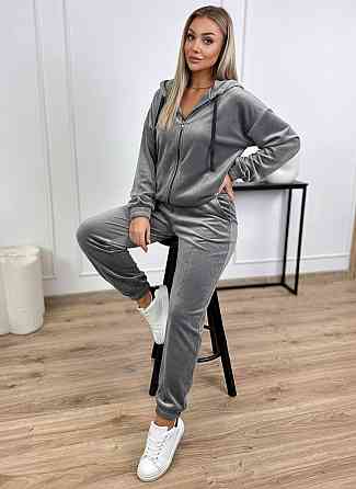 Женский повседневный велюровый костюм двойка: кофта и штаны Графит, 50/52 Одесса