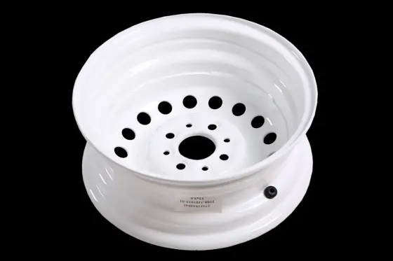 Диск колесный 2108 ДК белый в уп. (со штуцером) Винница