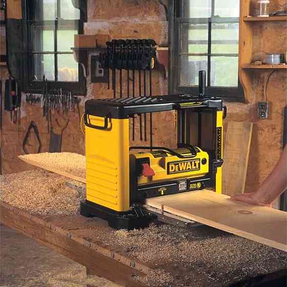 Станок рейсмусный сетевой DeWALT DW733 Киев