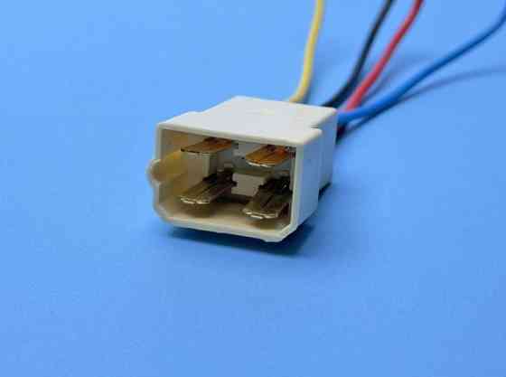 Разъем  ПАПА (внешний)  4 контакта, клемма 6,3мм (пр-во Украина) Харьков