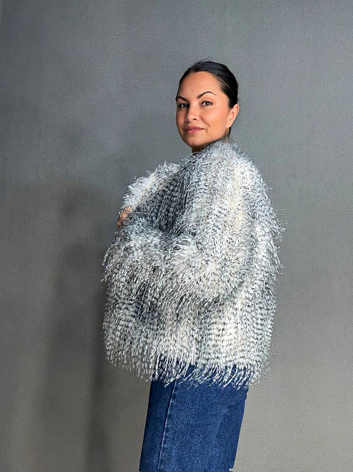 Шуба жіноча Fancy Matinee 111 штучне хутро перо коротка сіра, сірий, L Київ - фото 13