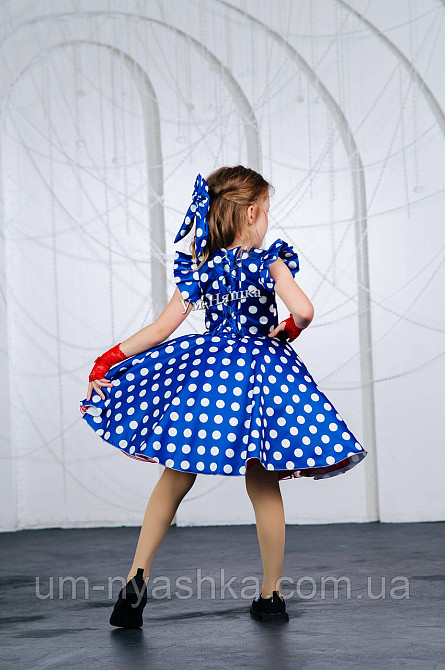 Пышное нарядное платье в ретро стиле 