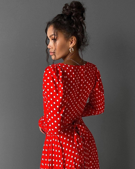 Женское стильное романтическое платье с разрезом софт Красный Одесса - изображение 5