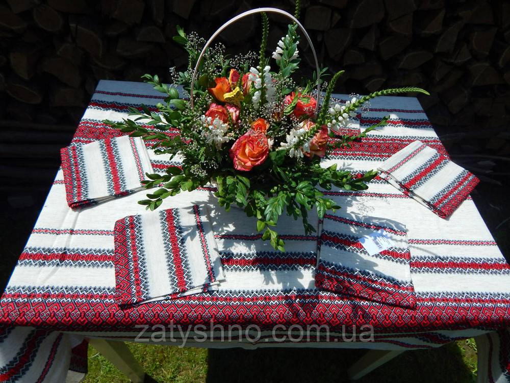 Вышитая скатерть красная на льне и салфетки Киев - изображение 1