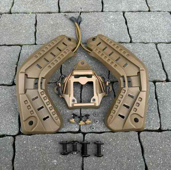 Рейкове кріплення (планка) + кронштейн NVG платформа (шрауд) на бронешлем Mich2000 з вухами (Койот) Вінниця